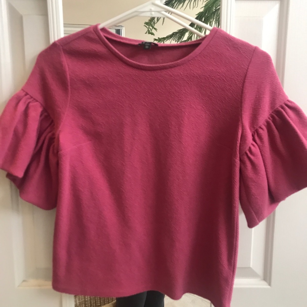 Ruffled Cropped Top